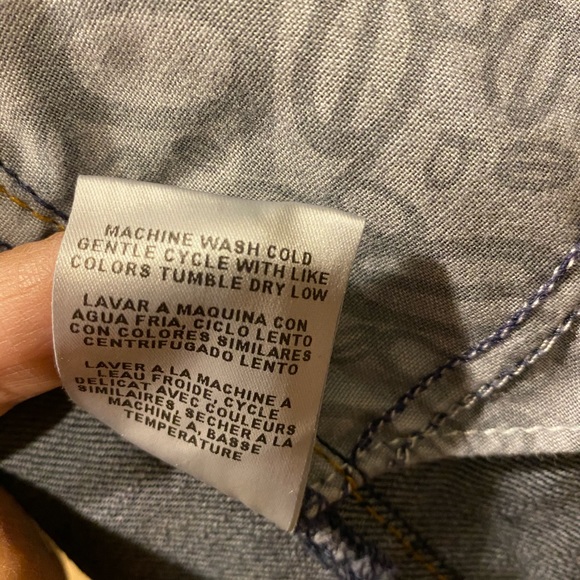 Bebe Kayla Dark Wash Chain Link Jeans. - Picture 14 of 14